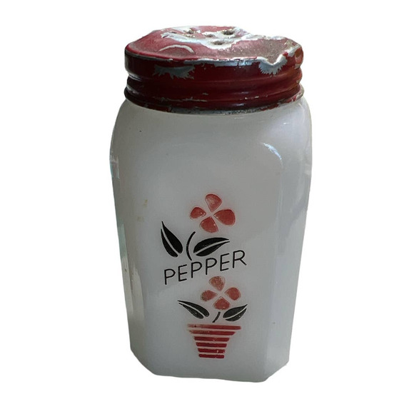 McKee Tipp City Milk Glass Flower Pot Pepper Shaker - Picture 1 of 4